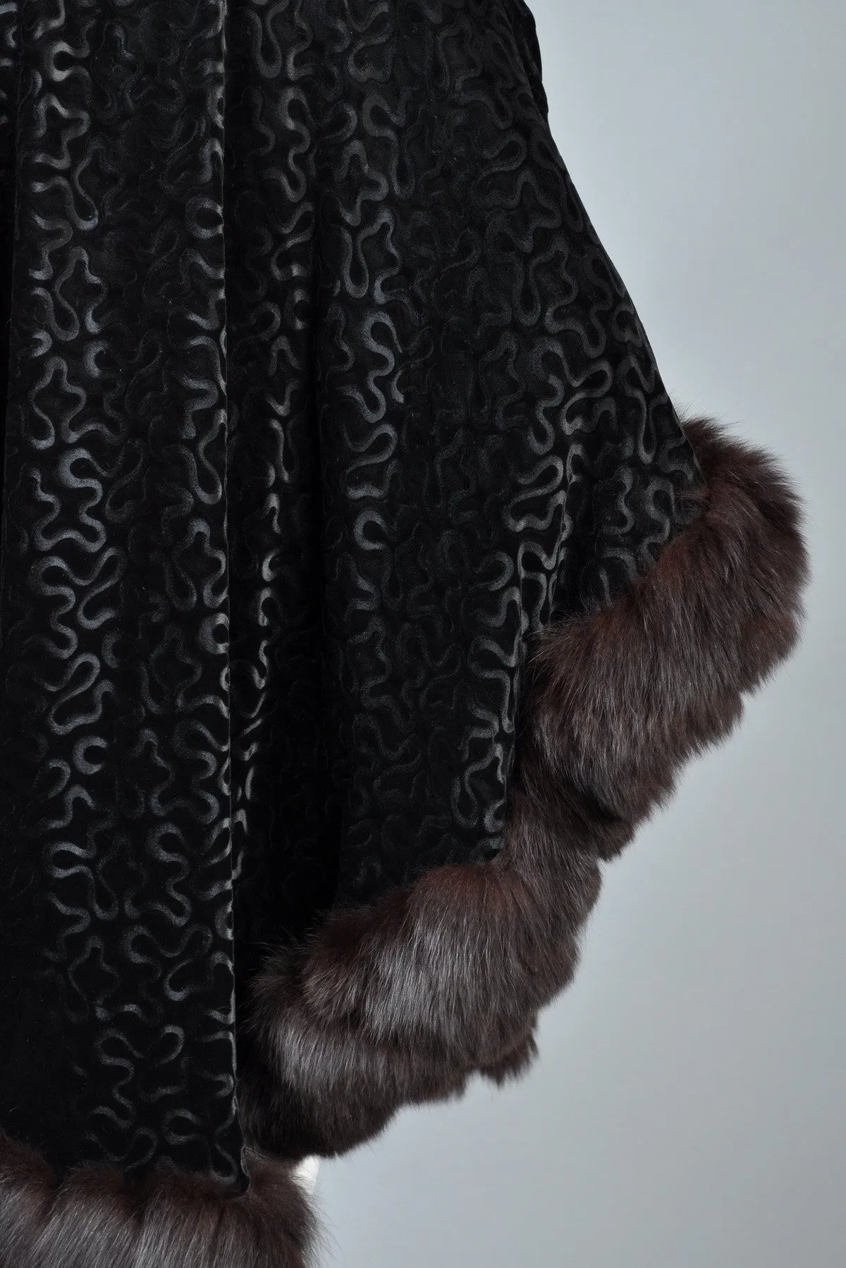 Adrienne Landau Velvet   Fox Fur Cape