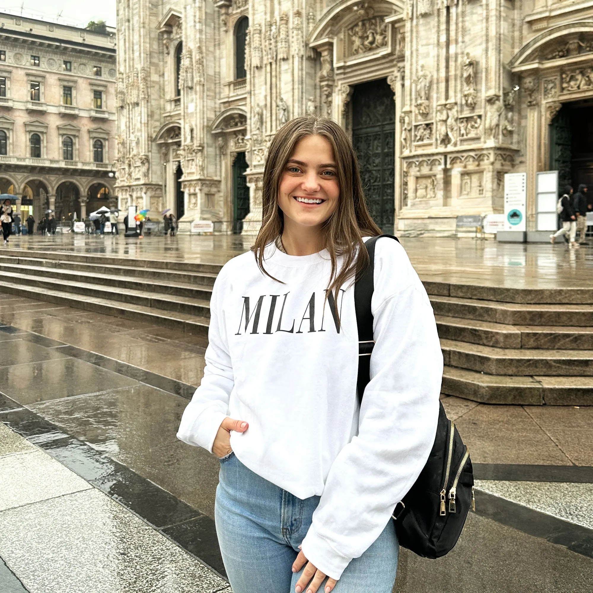 Custom Travel Printed DTG Pullover Sweatshirt | Milan Sweatshirt