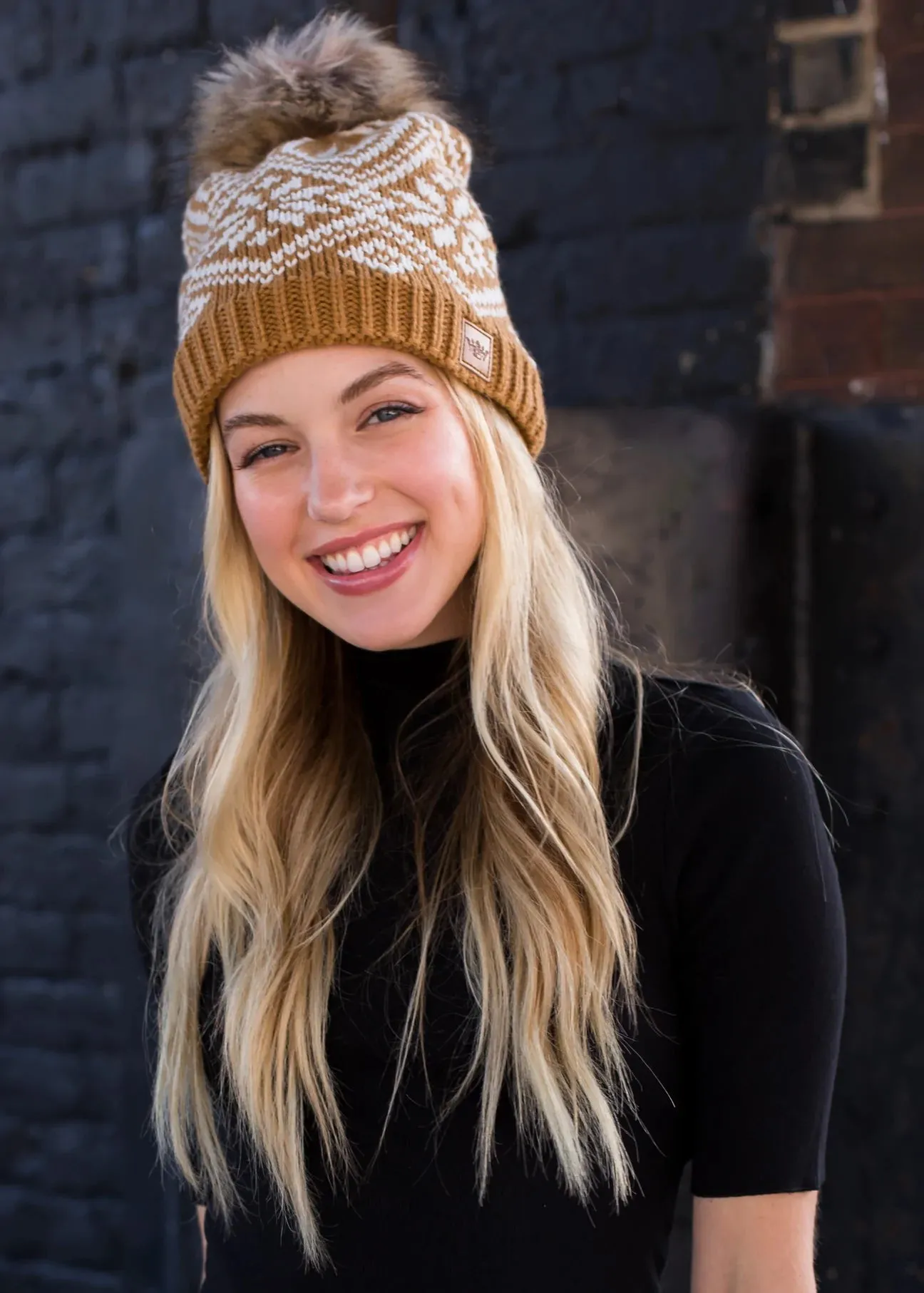 Snowflake Pattern Knit Hat